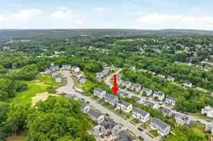 34 Bittersweet Blvd, Worcester, MA 01607 - Photo 2
