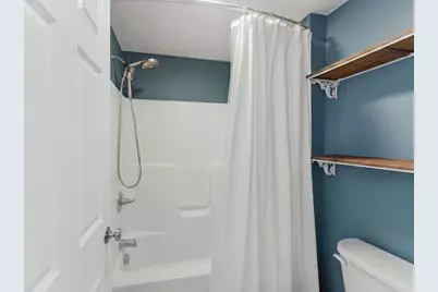 34 Bittersweet Blvd, Worcester, MA 01607 - Photo 24