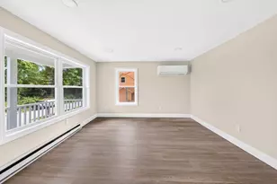 69 Wolcott Ave, Dartmouth, MA 02747 - Photo 4