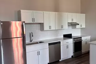 87 N Water St, New Bedford, MA 02740 - Photo 2