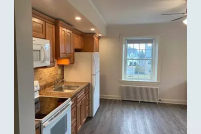 16 Columbian Street #4, Weymouth, MA 02190 - Photo 4