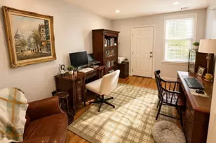 28 Monument St, Boston, MA 02129 - Photo 10
