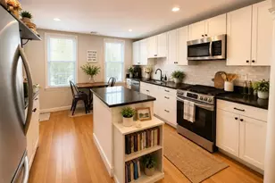 28 Monument St, Boston, MA 02129 - Photo 2