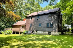 171 Yew St, Douglas, MA 01516 - Photo 2