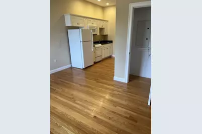 60 Pearl Street #304, Braintree, MA 02184 - Photo 2