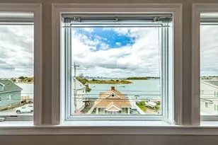 876 Shirley St, Winthrop, MA 02152 - Photo 30