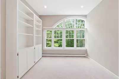 18 Village Green Ln, Holden, MA 01520 - Photo 22