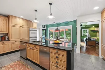 18 Village Green Ln, Holden, MA 01520 - Photo 12