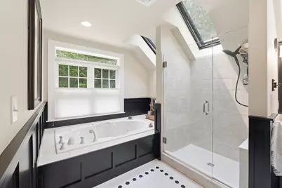 18 Village Green Ln, Holden, MA 01520 - Photo 24