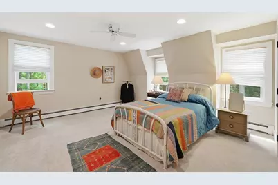 18 Village Green Ln, Holden, MA 01520 - Photo 30