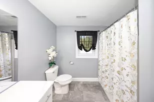 27 Pouts Ln, Uxbridge, MA 01569 - Photo 16