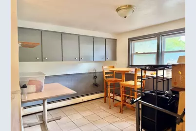 237 Summer St, Brockton, MA 02302 - Photo 10