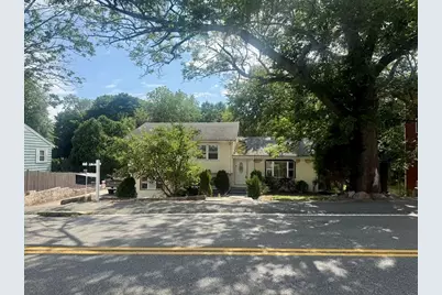 237 Summer St, Brockton, MA 02302 - Photo 1
