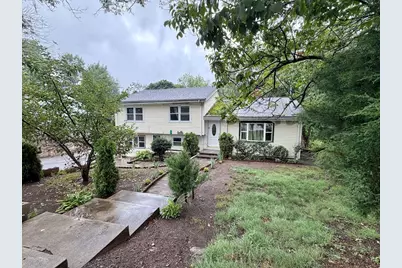237 Summer St, Brockton, MA 02302 - Photo 2