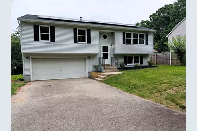 22 Pine Needle Ln, Springfield, MA 01118 - Photo 32
