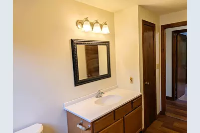 22 Pine Needle Ln, Springfield, MA 01118 - Photo 16