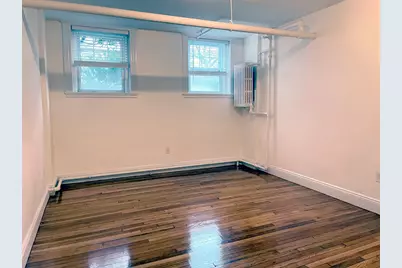 15 Thatcher St #B1, Brookline, MA 02446 - Photo 4