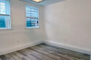 15 Thatcher St, Brookline, MA 02446 - Photo 6