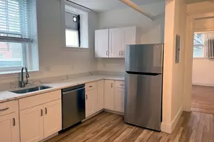 15 Thatcher St, Brookline, MA 02446 - Photo 2
