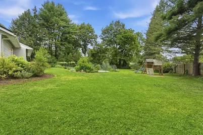 31 Colonial Court, Amherst, MA 01002 - Photo 42