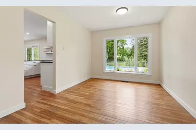 31 Colonial Court, Amherst, MA 01002 - Photo 10