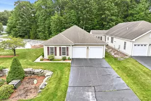12 Summerfield Dr, Uxbridge, MA 01569 - Photo 38