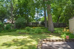 62 Balfour Dr, Springfield, MA 01118 - Photo 6