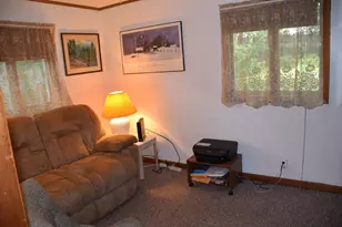 62 Balfour Dr, Springfield, MA 01118 - Photo 14