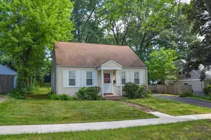 62 Balfour Dr, Springfield, MA 01118 - Photo 8