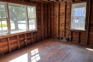 23 Hammond St, Mattapoisett, MA 02739 - Photo 8