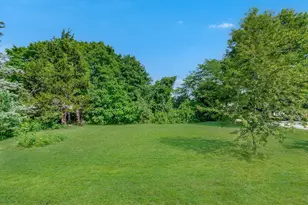 23 Hammond St, Mattapoisett, MA 02739 - Photo 6