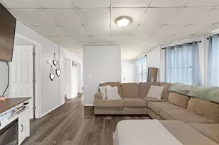 418 Anthony St, Fall River, MA 02721 - Photo 6