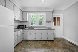 164 West Main, Millbury, MA 01527 - Photo 10
