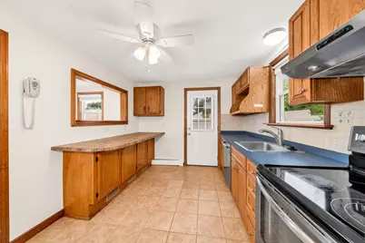17 Dale Cir., Waltham, MA 02451 - Photo 16