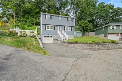 17 Dale Cir., Waltham, MA 02451 - Photo 2