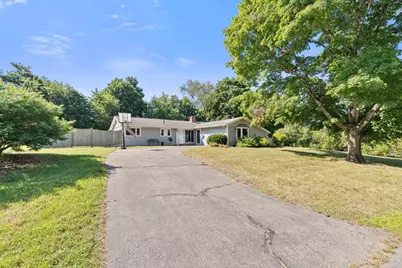 11 Nichols Road, Peabody, MA 01960 - Photo 8