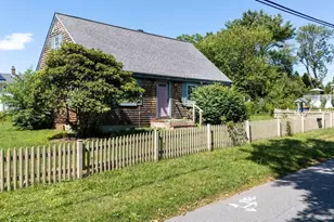 24 Jesse St, Fairhaven, MA 02719 - Photo 1