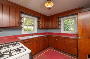 24 Jesse St, Fairhaven, MA 02719 - Photo 12