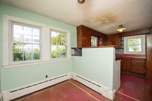 24 Jesse St, Fairhaven, MA 02719 - Photo 16