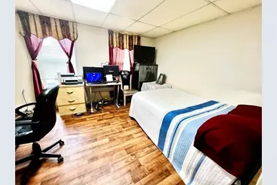 116 Midland Street, Lowell, MA 01851 - Photo 12