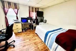 116 Midland St, Lowell, MA 01851 - Photo 12