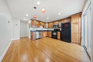 10 Erick Rd, Mansfield, MA 02048 - Photo 4