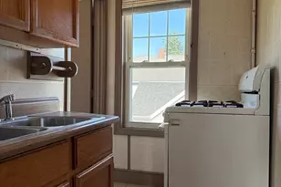 112 Arizona St, Fall River, MA 02723 - Photo 6