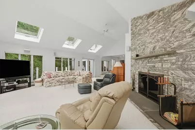 34 Shirley Point Rd, Barnstable, MA 02632 - Photo 12