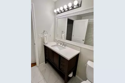 40 Saint Botolph Street #34, Boston, MA 02116 - Photo 14