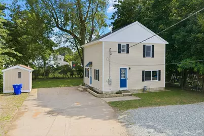 27-R Monroe St, Taunton, MA 02780 - Photo 1