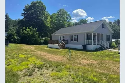 4 Manorcrest, Nashua, NH 03062 - Photo 1