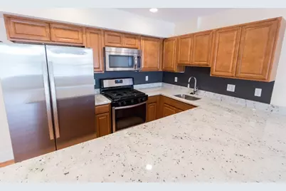 5165 Washington #7, Boston, MA 02132 - Photo 14