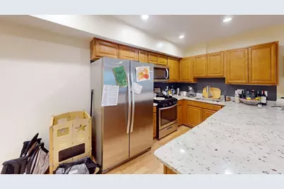 5165 Washington #7, Boston, MA 02132 - Photo 8