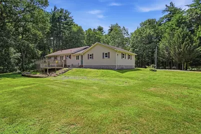 414 Mountain Rd, Holyoke, MA 01040 - Photo 34